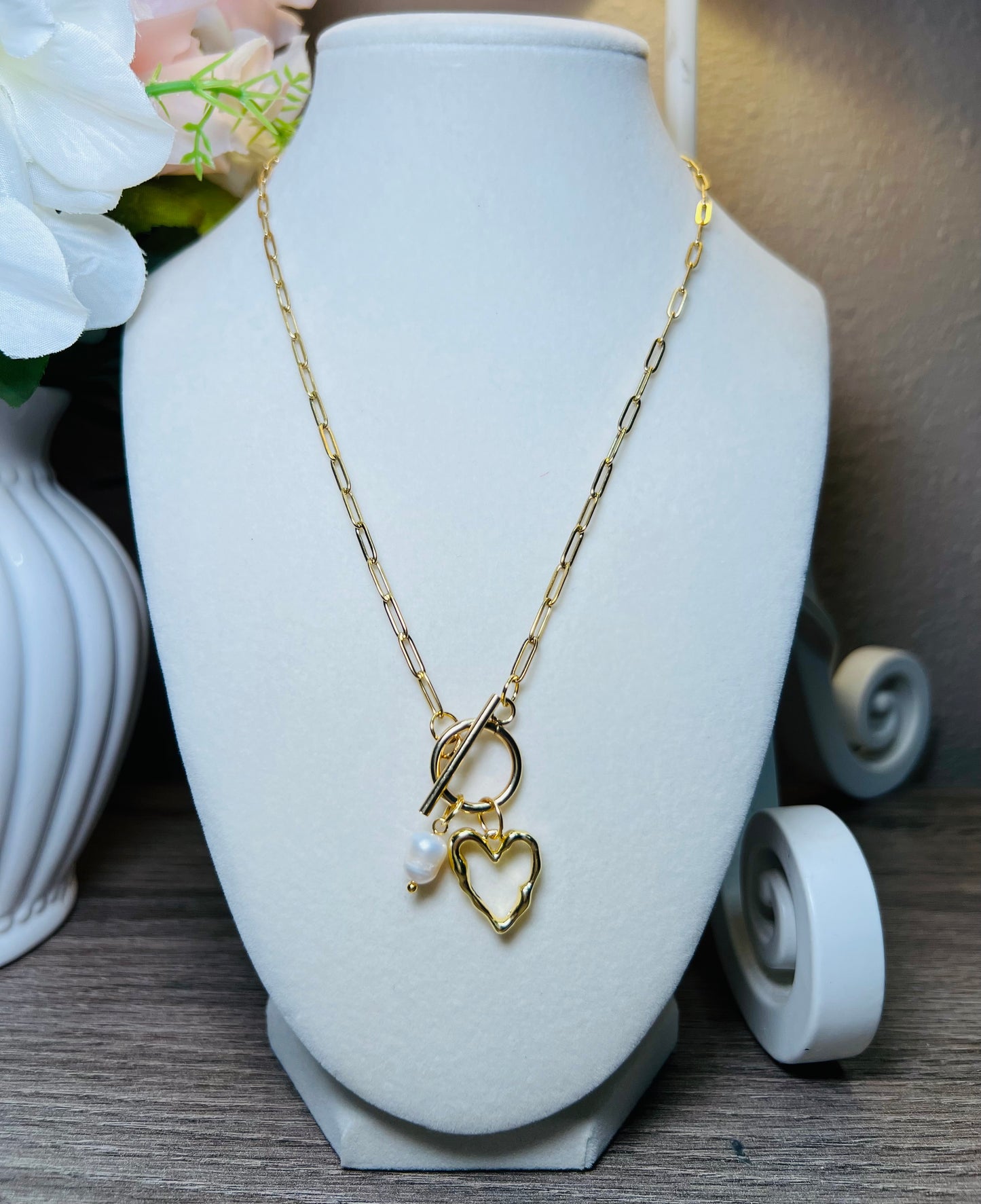 Heart & Pearl Necklace